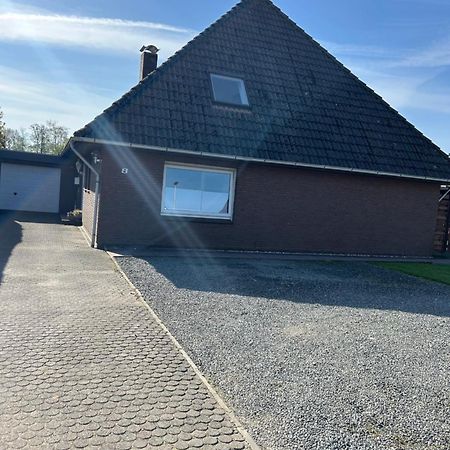 Hollaender Flair Friedrichstadt Exterior photo